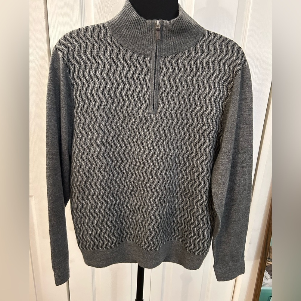 Dockers leather Tab zipper V lite weight sweater